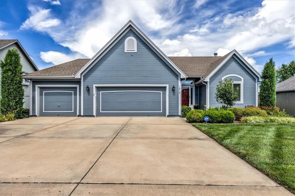 Listing Photo MLS #HMS2559375