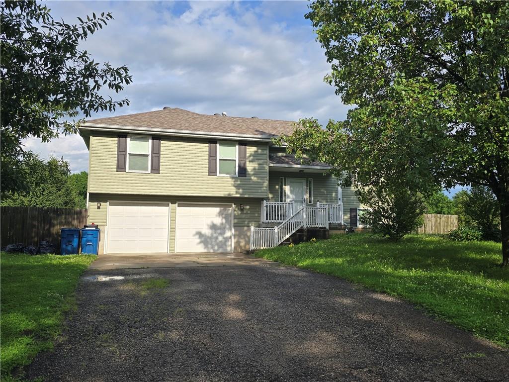 Listing Photo MLS #HMS2559423
