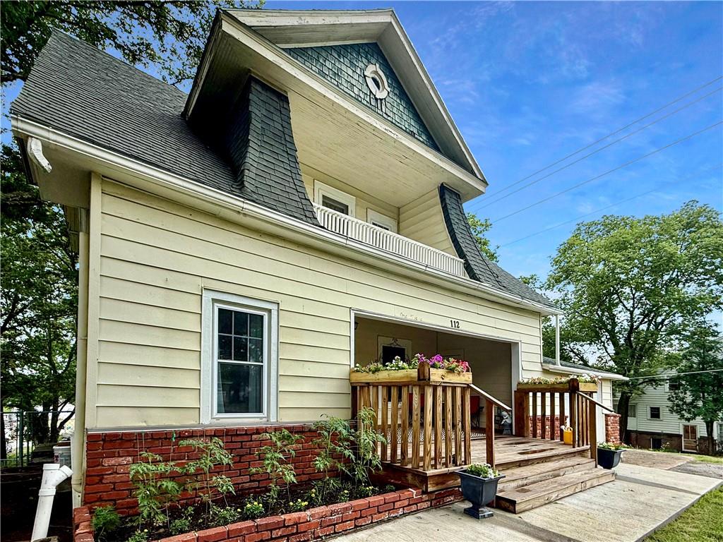 Listing Photo MLS #HMS2559426
