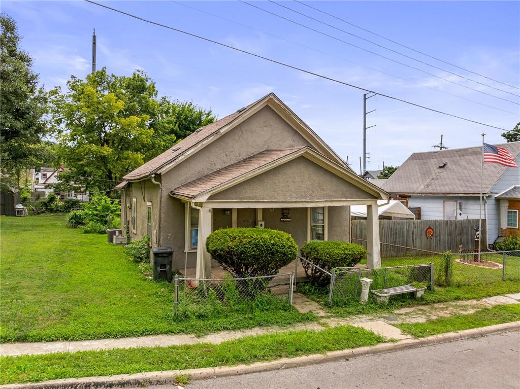 Listing Photo MLS #HMS2559438