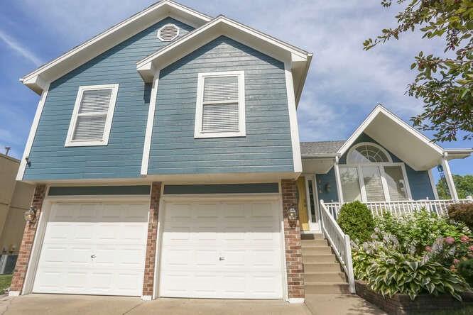 Listing Photo MLS #HMS2559450
