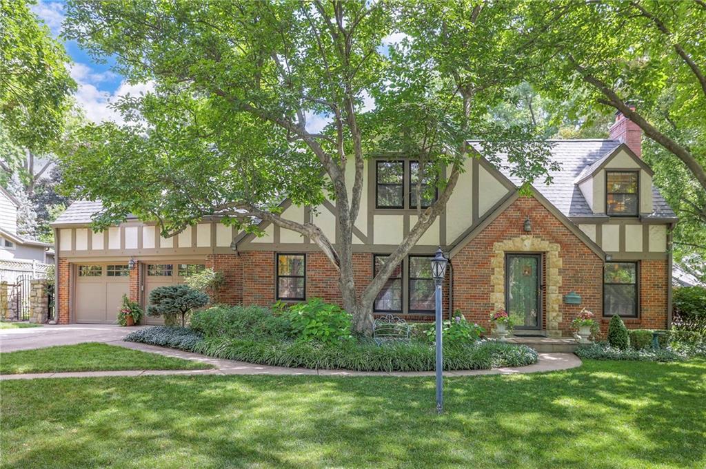 Listing Photo MLS #HMS2559558