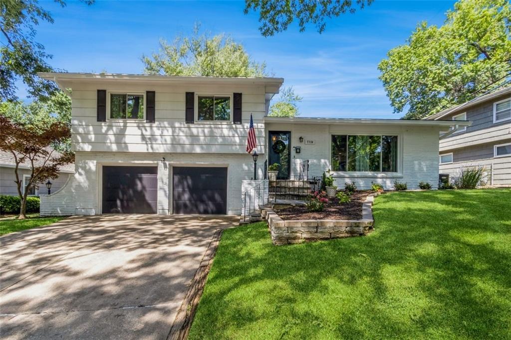 Listing Photo MLS #HMS2559561
