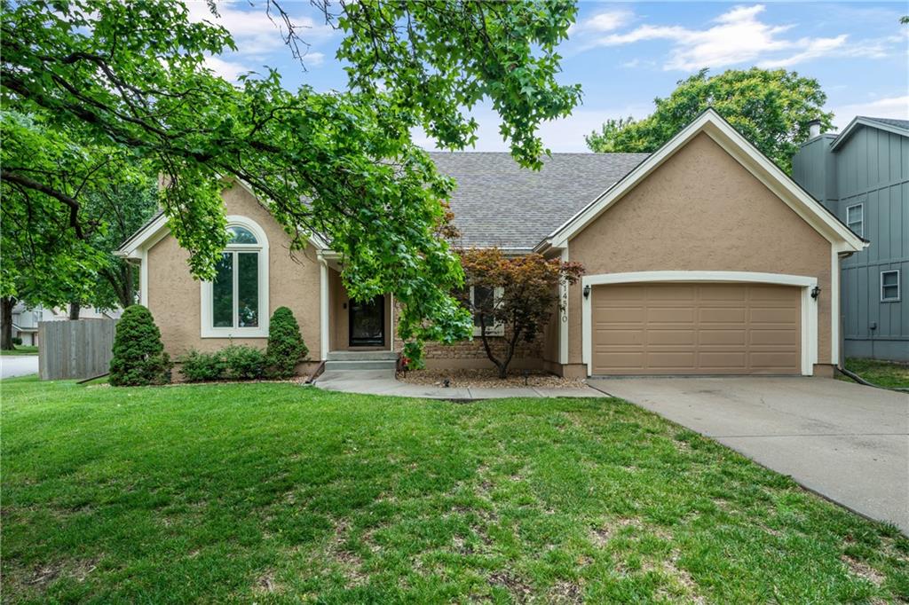 Listing Photo MLS #HMS2559622