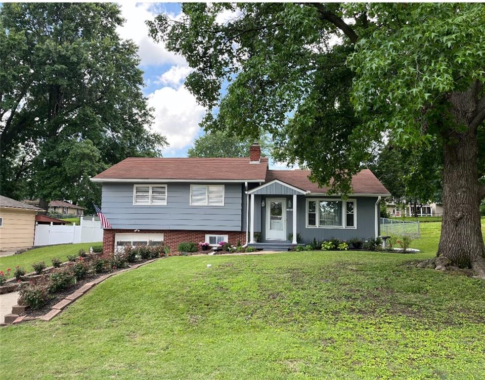 Listing Photo MLS #HMS2559633