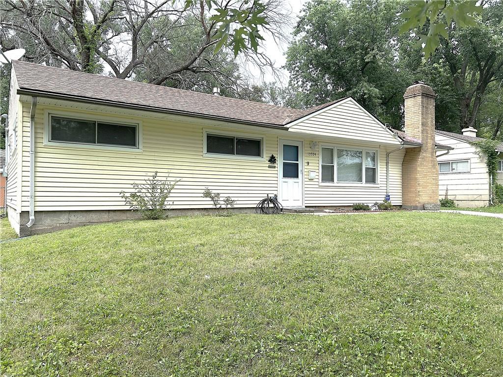 Listing Photo MLS #HMS2559796