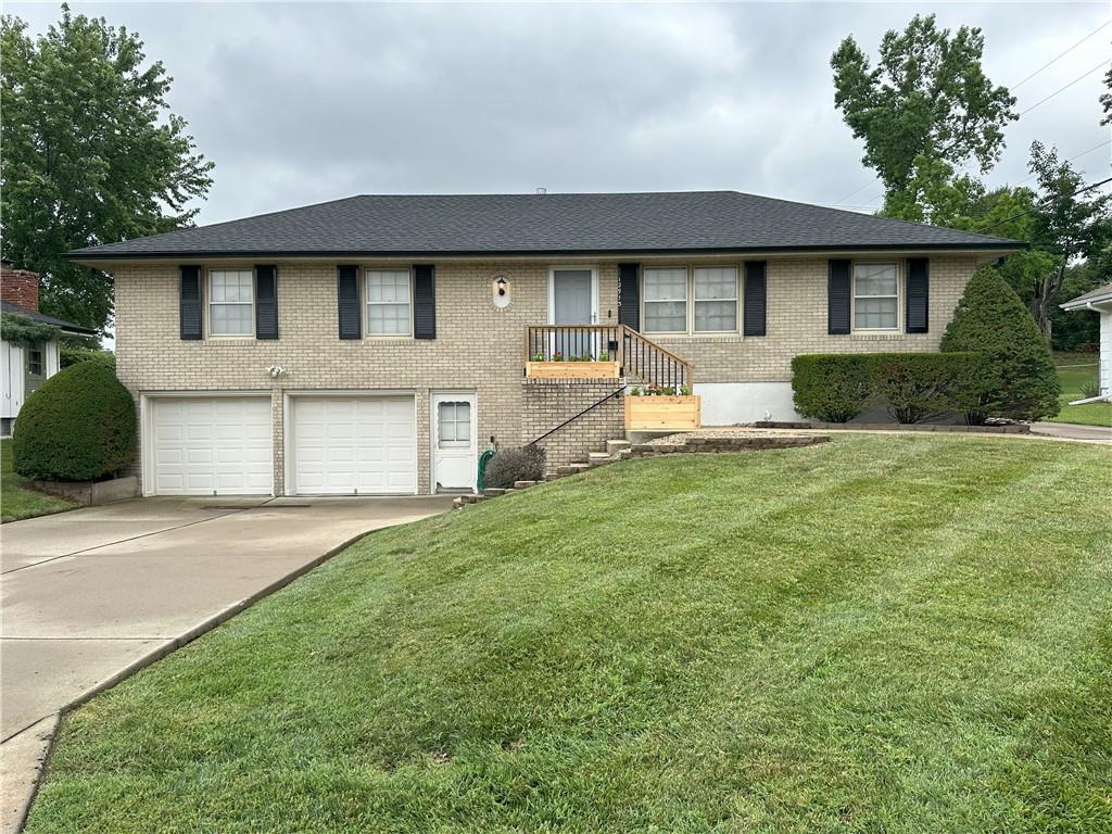 Listing Photo MLS #HMS2559798