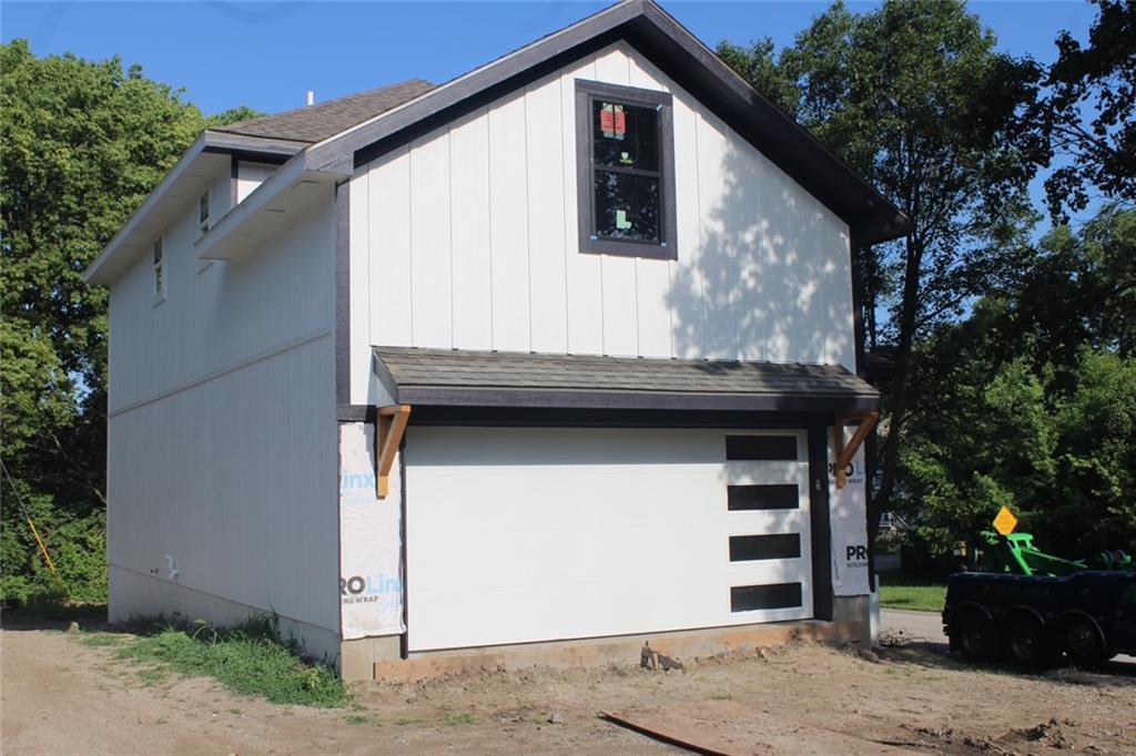 Listing Photo MLS #HMS2559848
