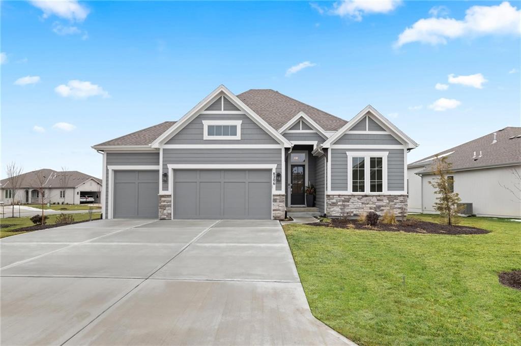 Listing Photo MLS #HMS2559859