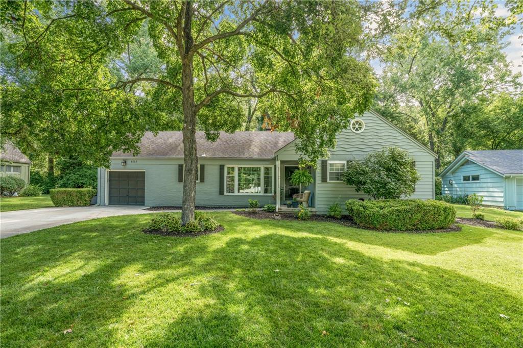 Listing Photo MLS #HMS2559893