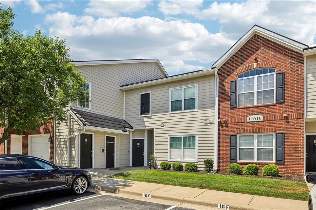 Listing Photo MLS #HMS2559916