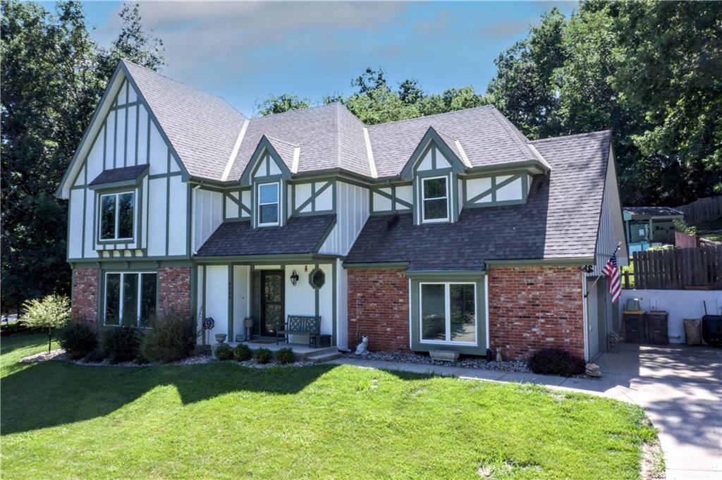 Listing Photo MLS #HMS2559992
