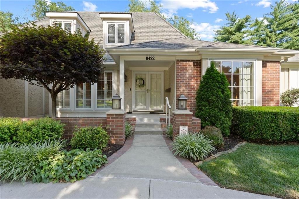 Listing Photo MLS #HMS2559997