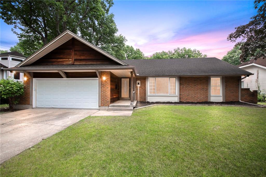 Listing Photo MLS #HMS2560041