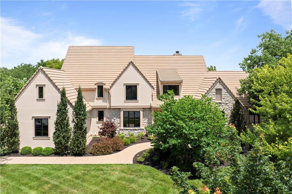 Listing Photo MLS #HMS2560044