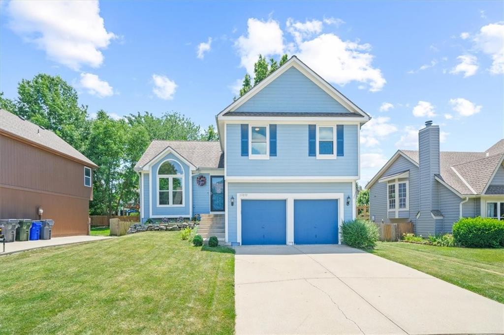 Listing Photo MLS #HMS2560079