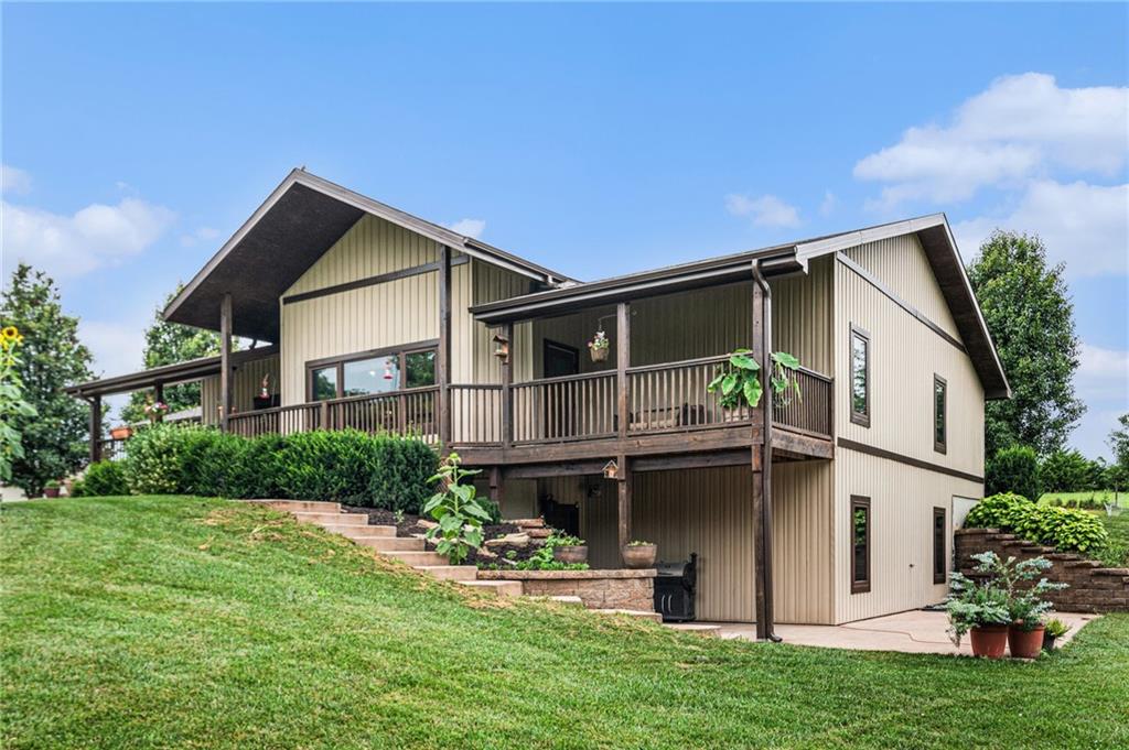 Listing Photo MLS #HMS2560096