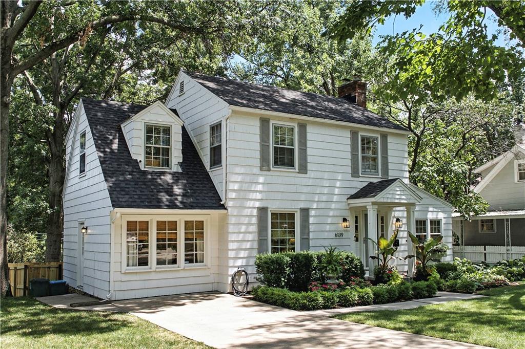 Listing Photo MLS #HMS2560143
