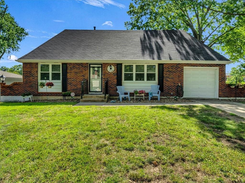 Listing Photo MLS #HMS2560166