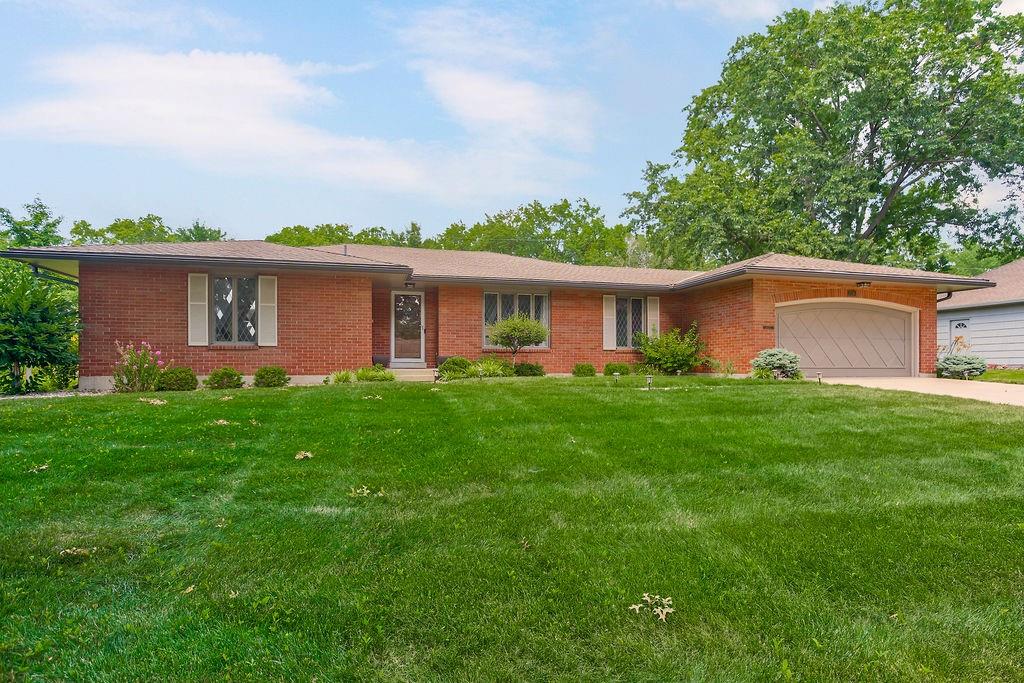 Listing Photo MLS #HMS2560182