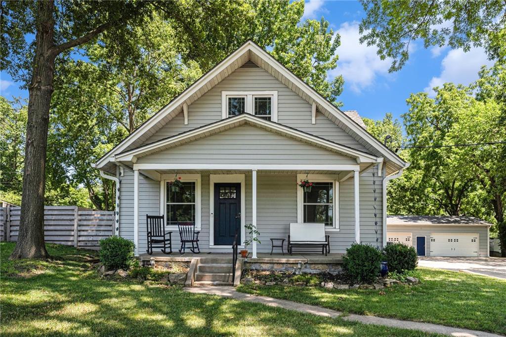 Listing Photo MLS #HMS2560199