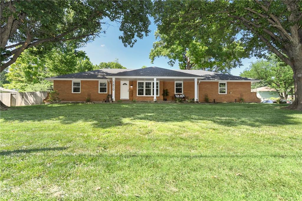 Listing Photo MLS #HMS2560207