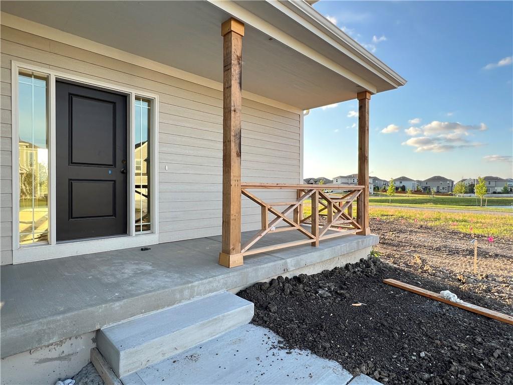 Listing Photo MLS #HMS2560252