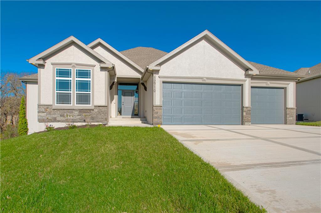 Listing Photo MLS #HMS2561303