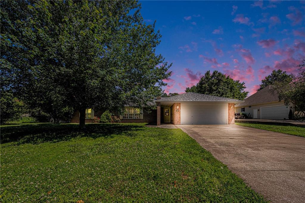 Listing Photo MLS #HMS2561305