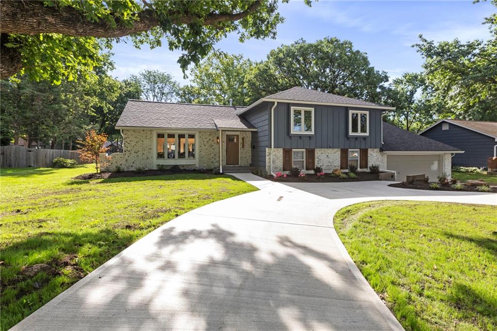 Listing Photo MLS #HMS2561336