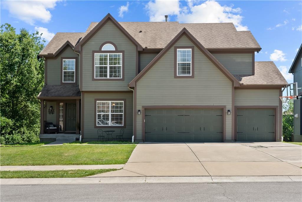 Listing Photo MLS #HMS2561343