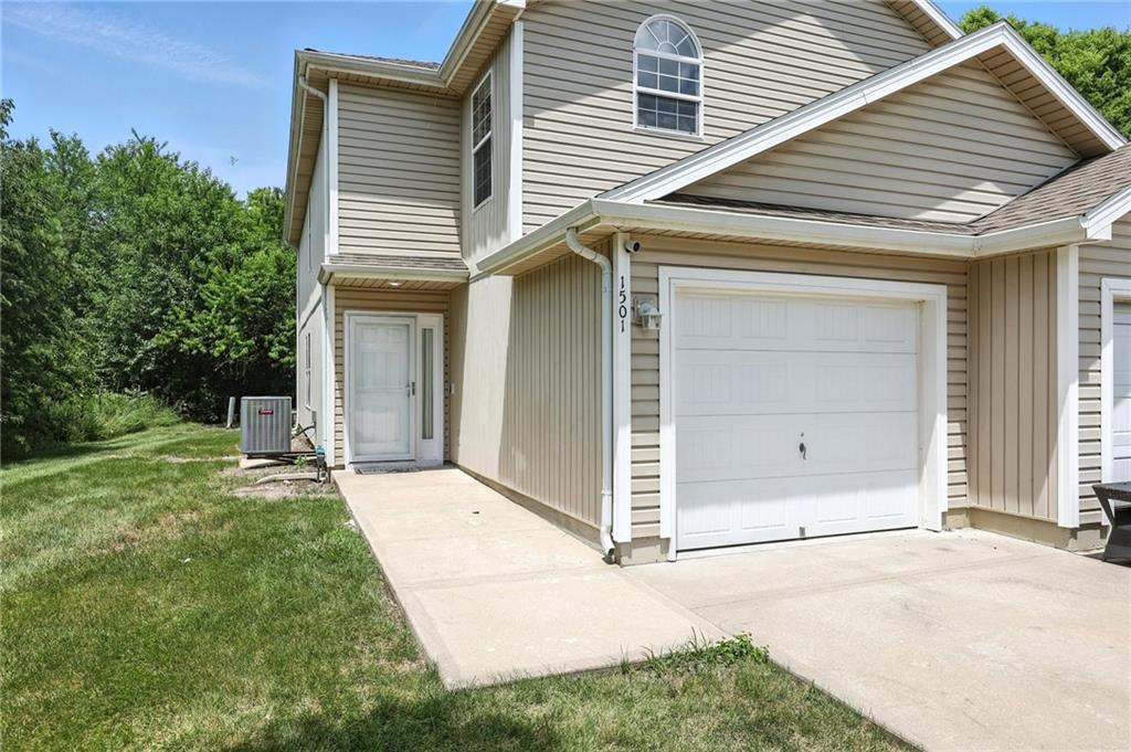 Listing Photo MLS #HMS2561367