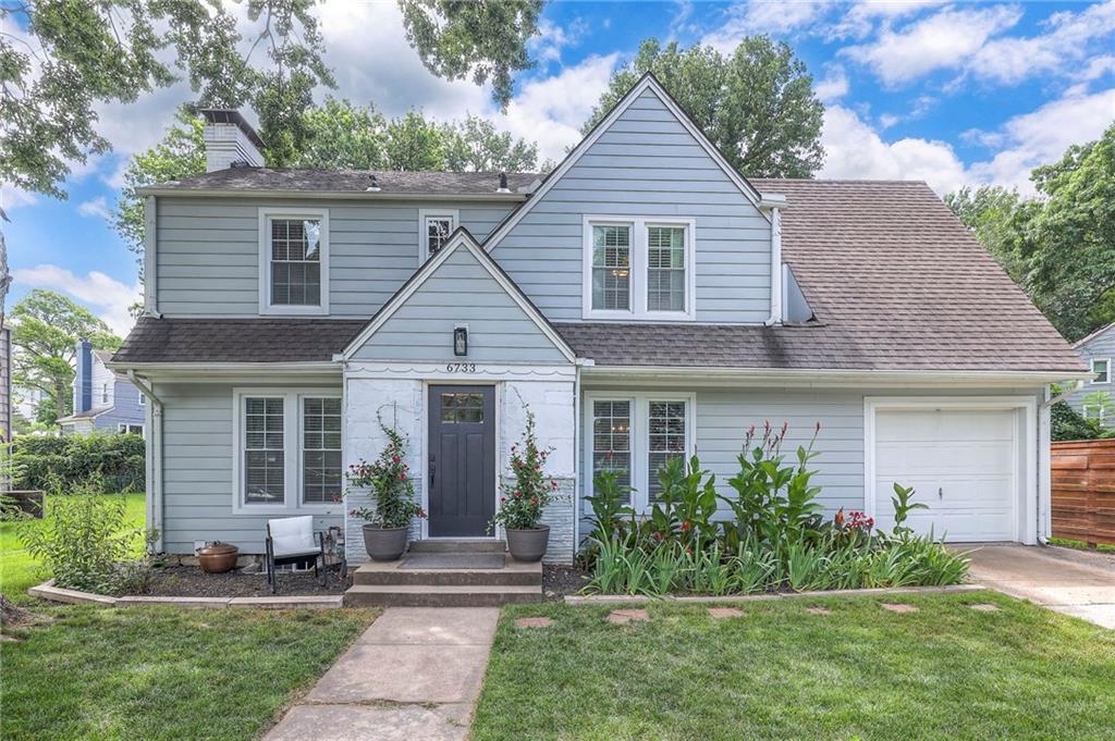 Listing Photo MLS #HMS2561382