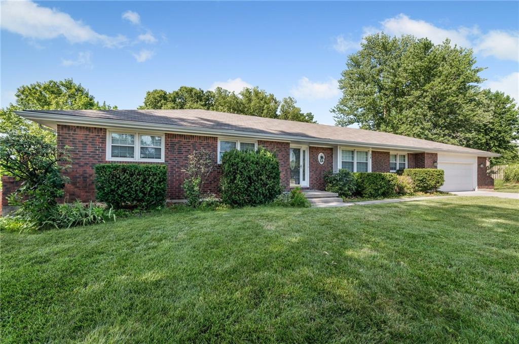 Listing Photo MLS #HMS2561437