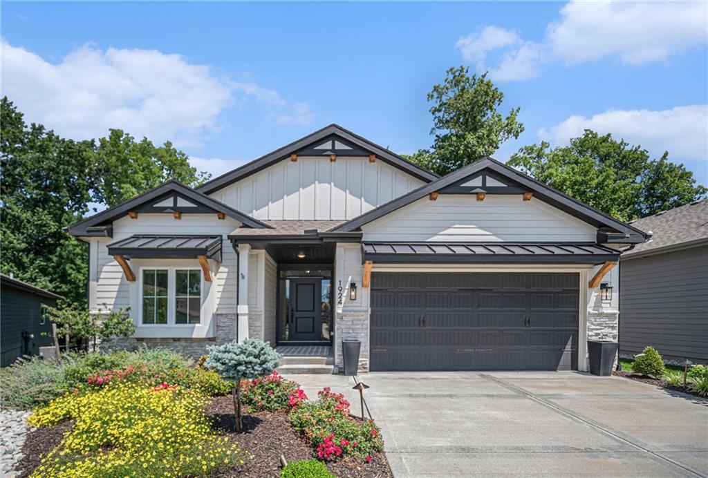Listing Photo MLS #HMS2561458