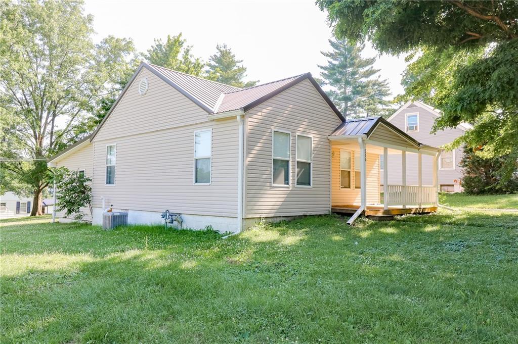 Listing Photo MLS #HMS2561506