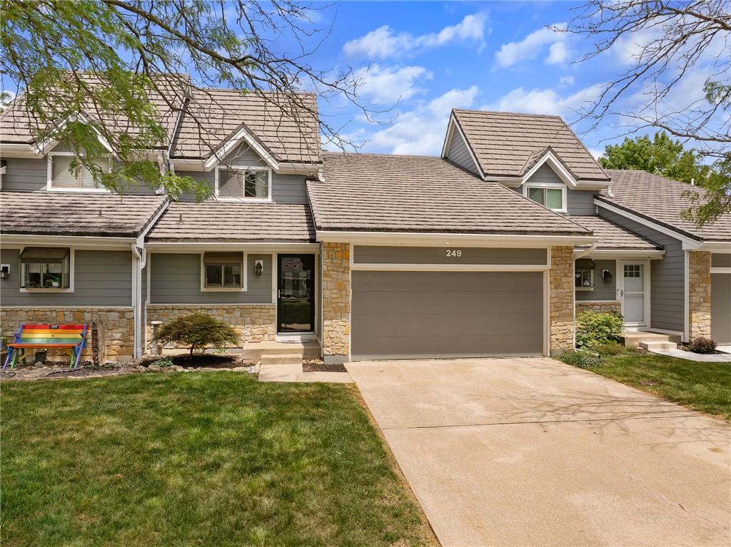 Listing Photo MLS #HMS2561522