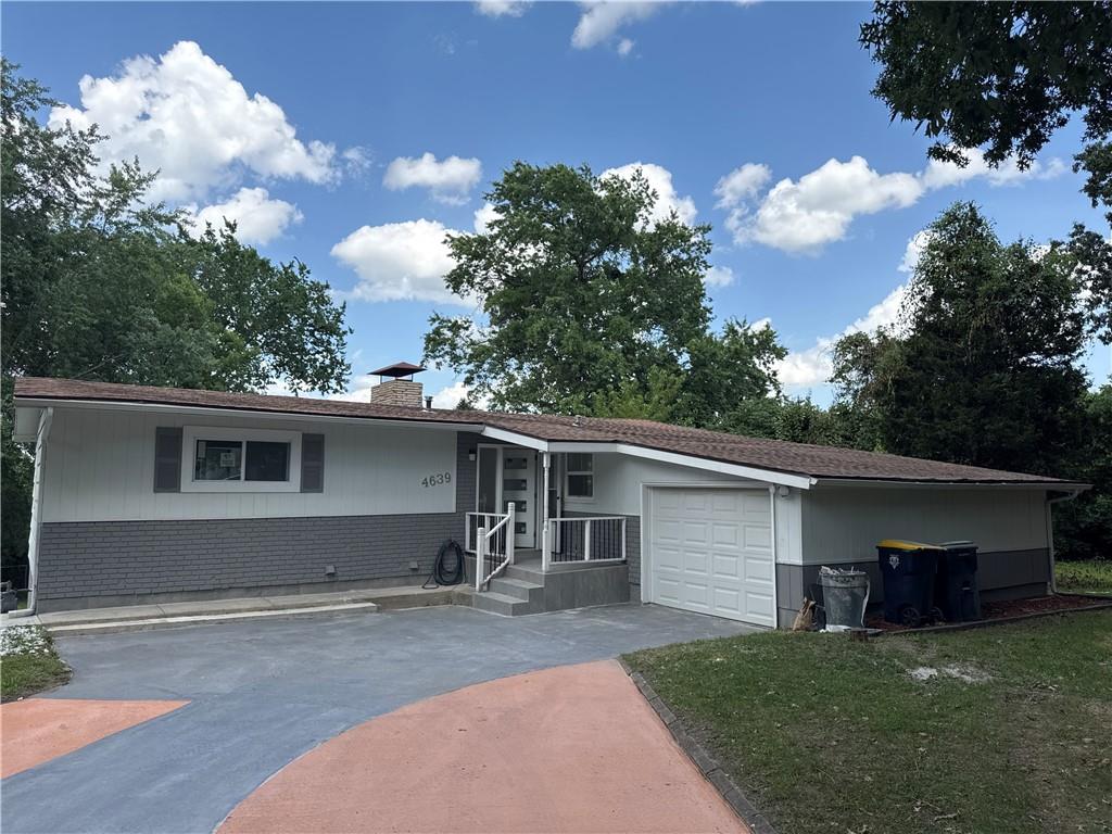 Listing Photo MLS #HMS2561542