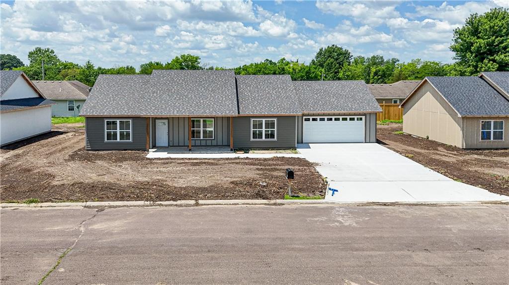 Listing Photo MLS #HMS2561545