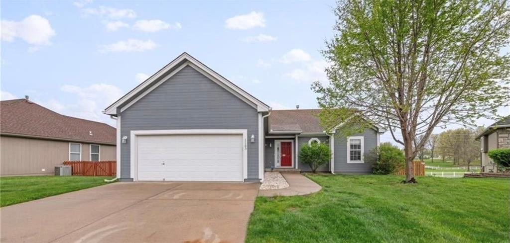 Listing Photo MLS #HMS2561630