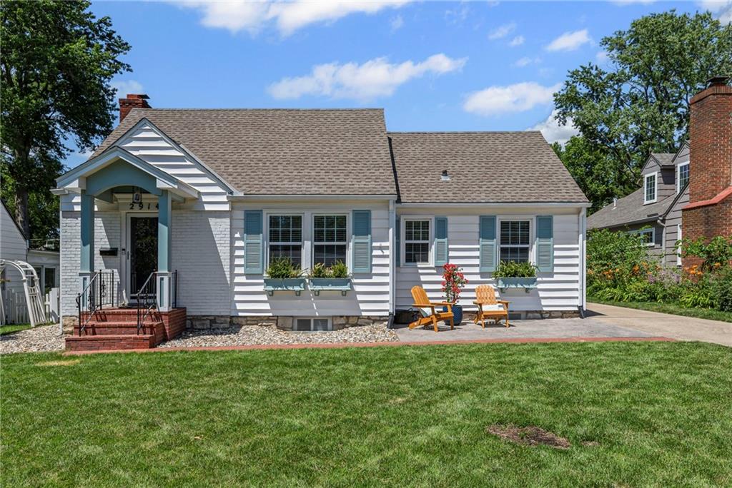 Listing Photo MLS #HMS2561664