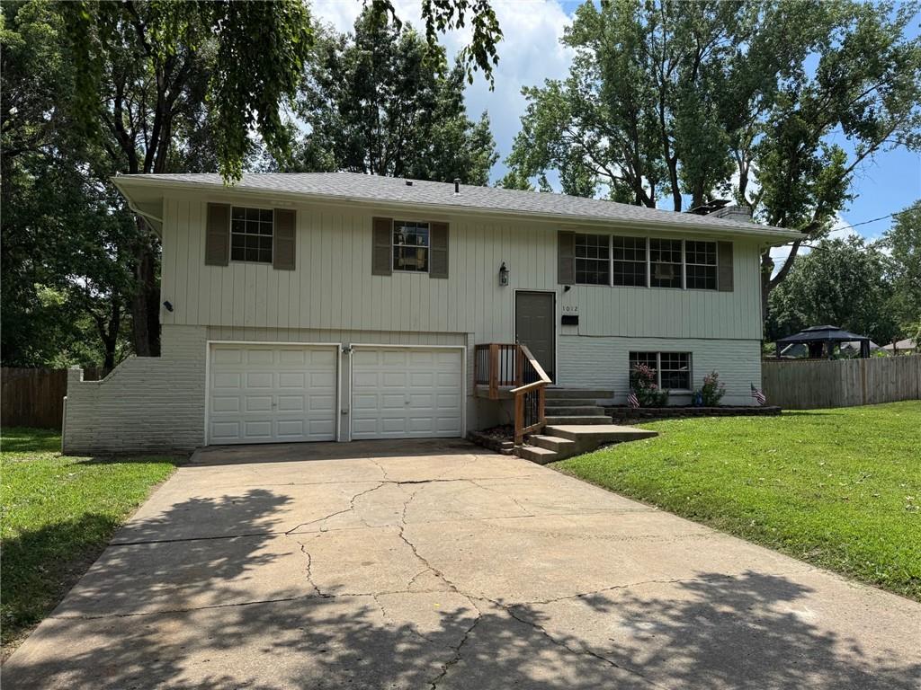 Listing Photo MLS #HMS2561681