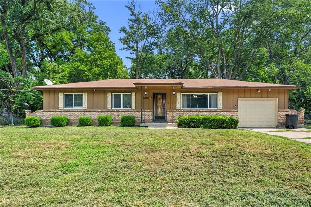 Listing Photo MLS #HMS2561716