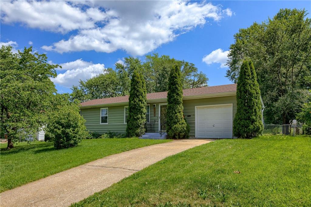 Listing Photo MLS #HMS2561724