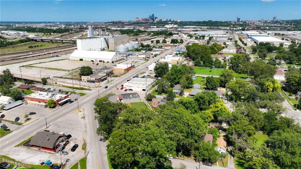 Listing Photo MLS #HMS2561732