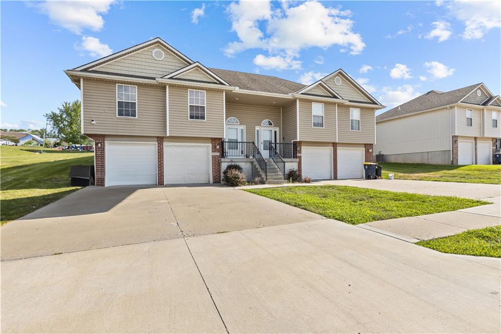 Listing Photo MLS #HMS2561834