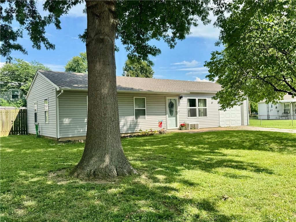 Listing Photo MLS #HMS2561847