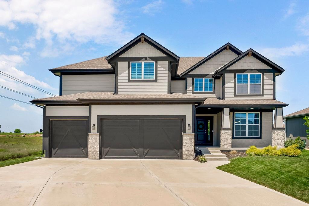 Listing Photo MLS #HMS2561997