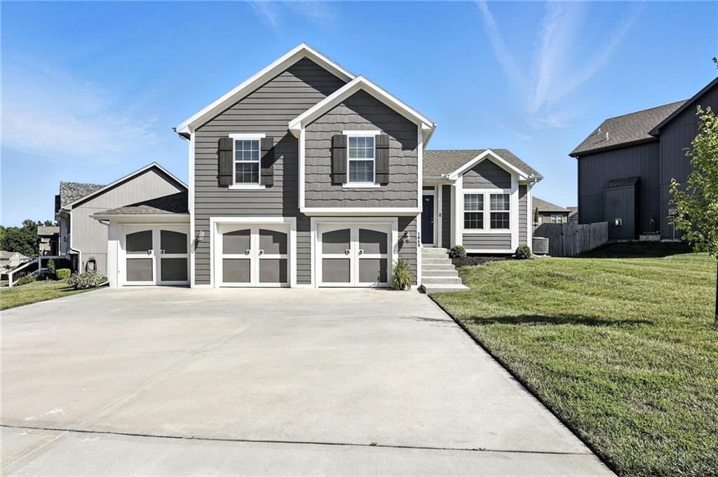 Listing Photo MLS #HMS2562043