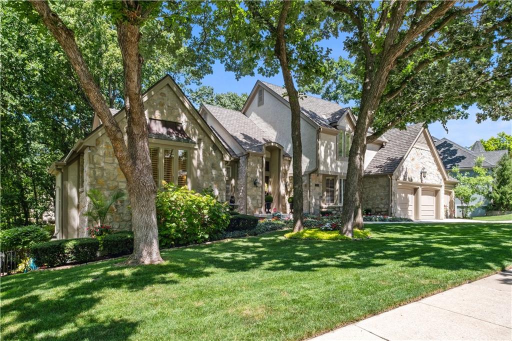 Listing Photo MLS #HMS2562153